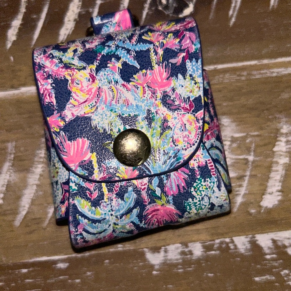Lilly Pullitzer airpod case